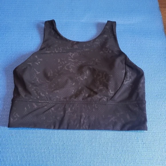 Lululemon Stronger As One Long Line Bra - Picture 6 of 11